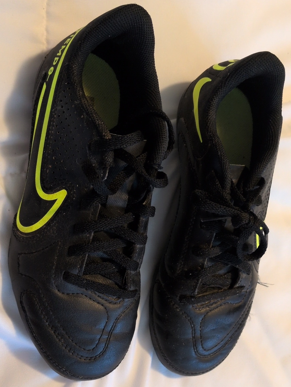 Nike Boy’s Black with Neon Green Accents Soccer Cleats